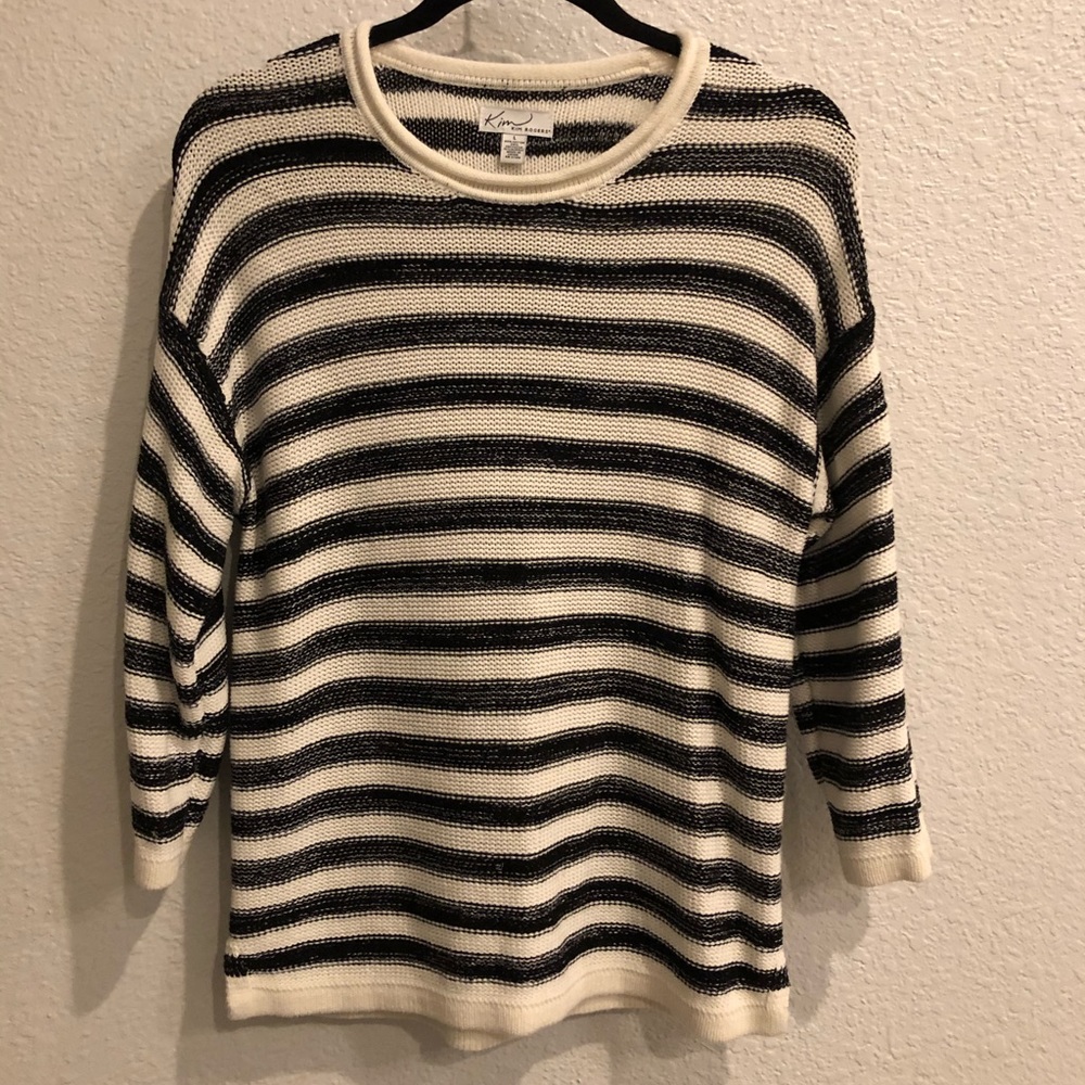 Kim Rogers black and white sweater size large